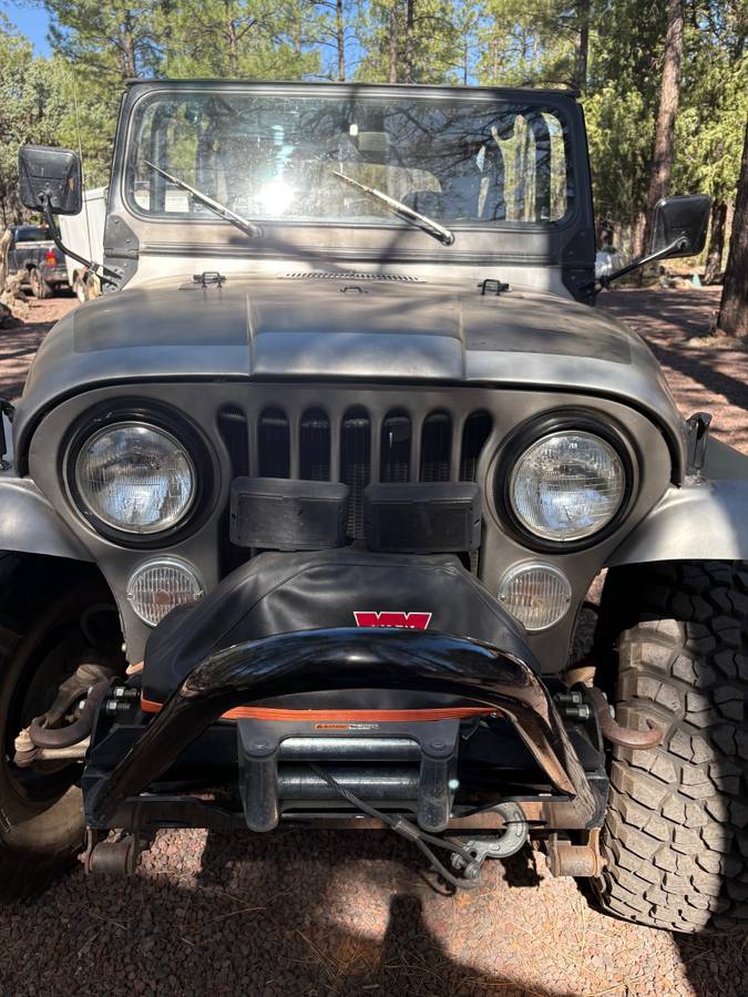 Jeep-Cj7-1983-black-1