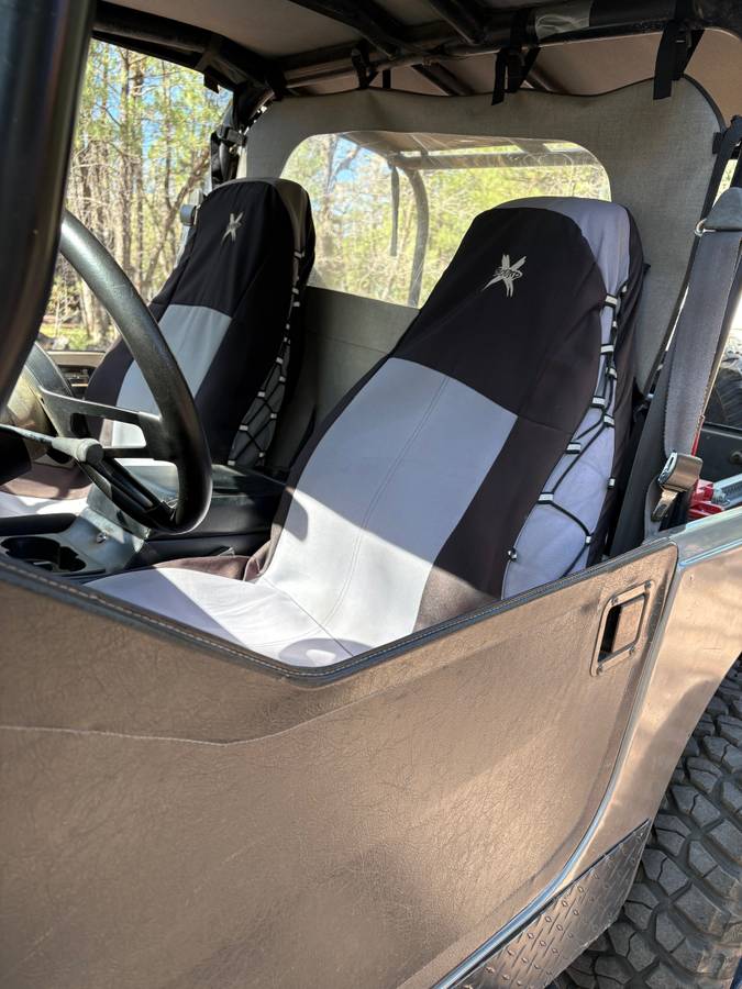 Jeep-Cj7-1983-black-3