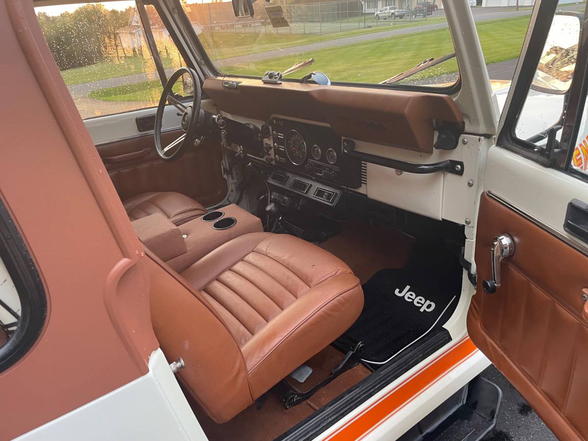Jeep-Cj7-1983-white-6