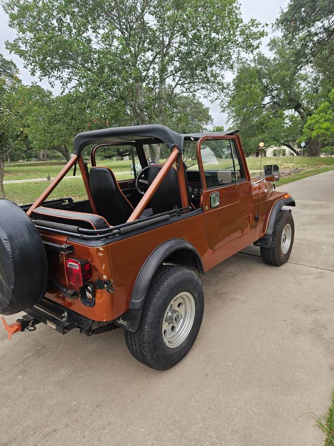 Jeep-Cj7-1985-2