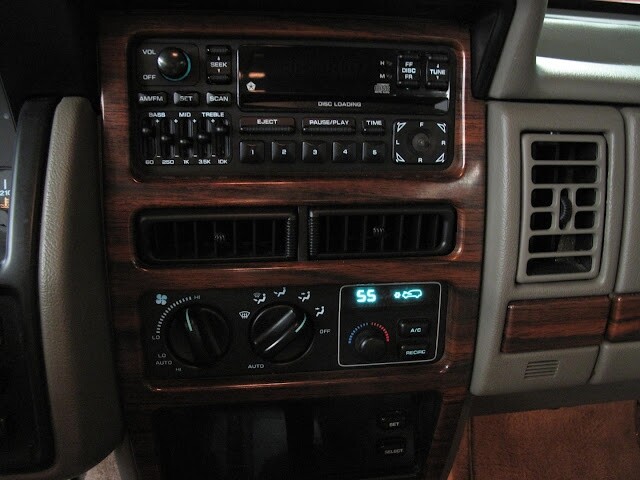Jeep-Grand-Cherokee-1993-39