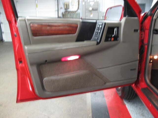 Jeep-Grand-Cherokee-1993-5