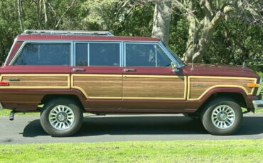 Jeep-Grand-Wagoneer-1987-SUV-13