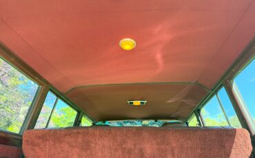 Jeep-Grand-Wagoneer-1987-SUV-14