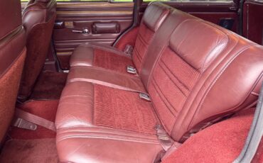 Jeep-Grand-Wagoneer-1987-SUV-21