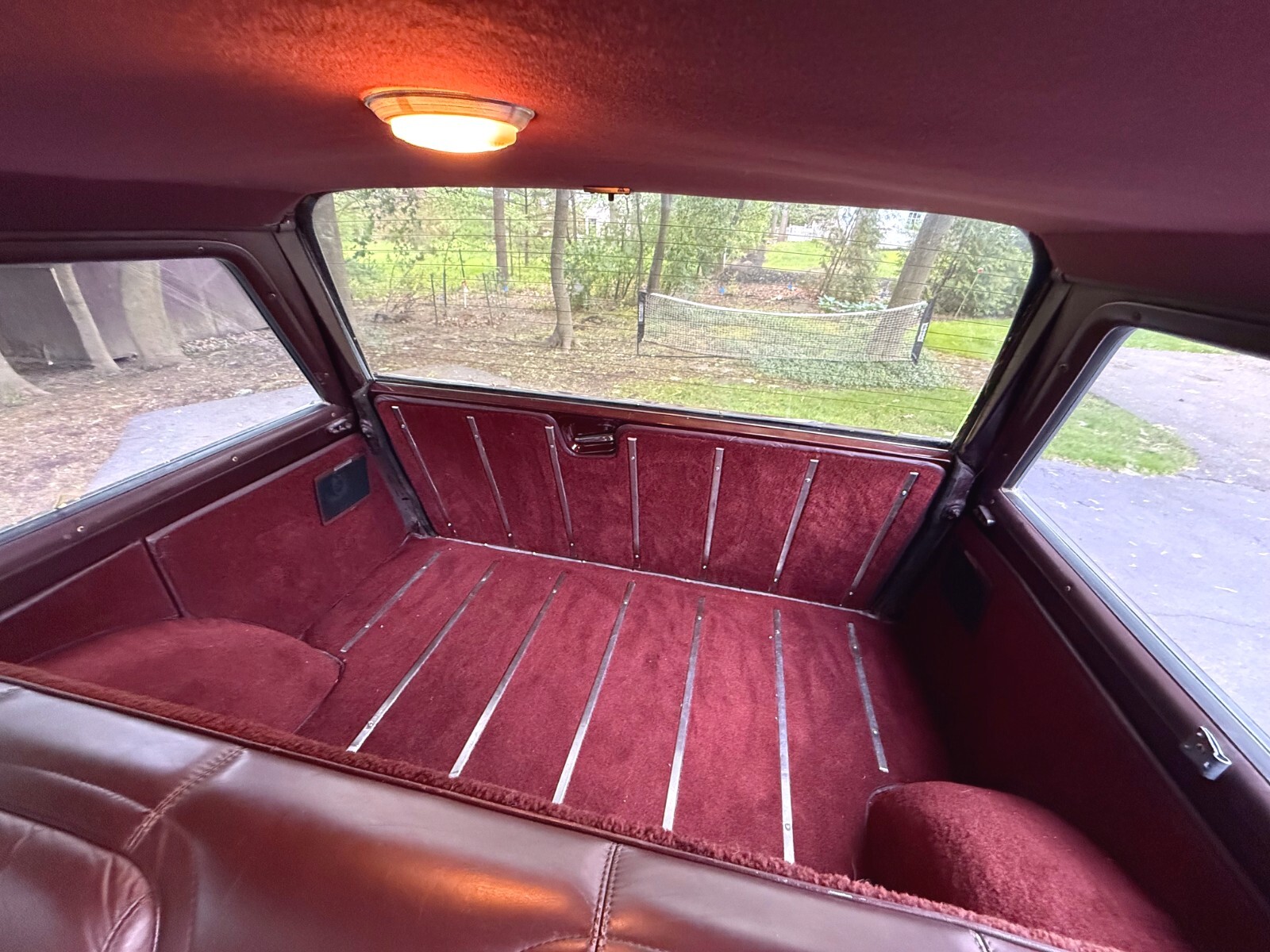 Jeep-Grand-Wagoneer-1987-SUV-28