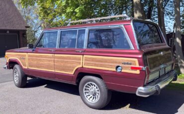 Jeep-Grand-Wagoneer-1987-SUV-4