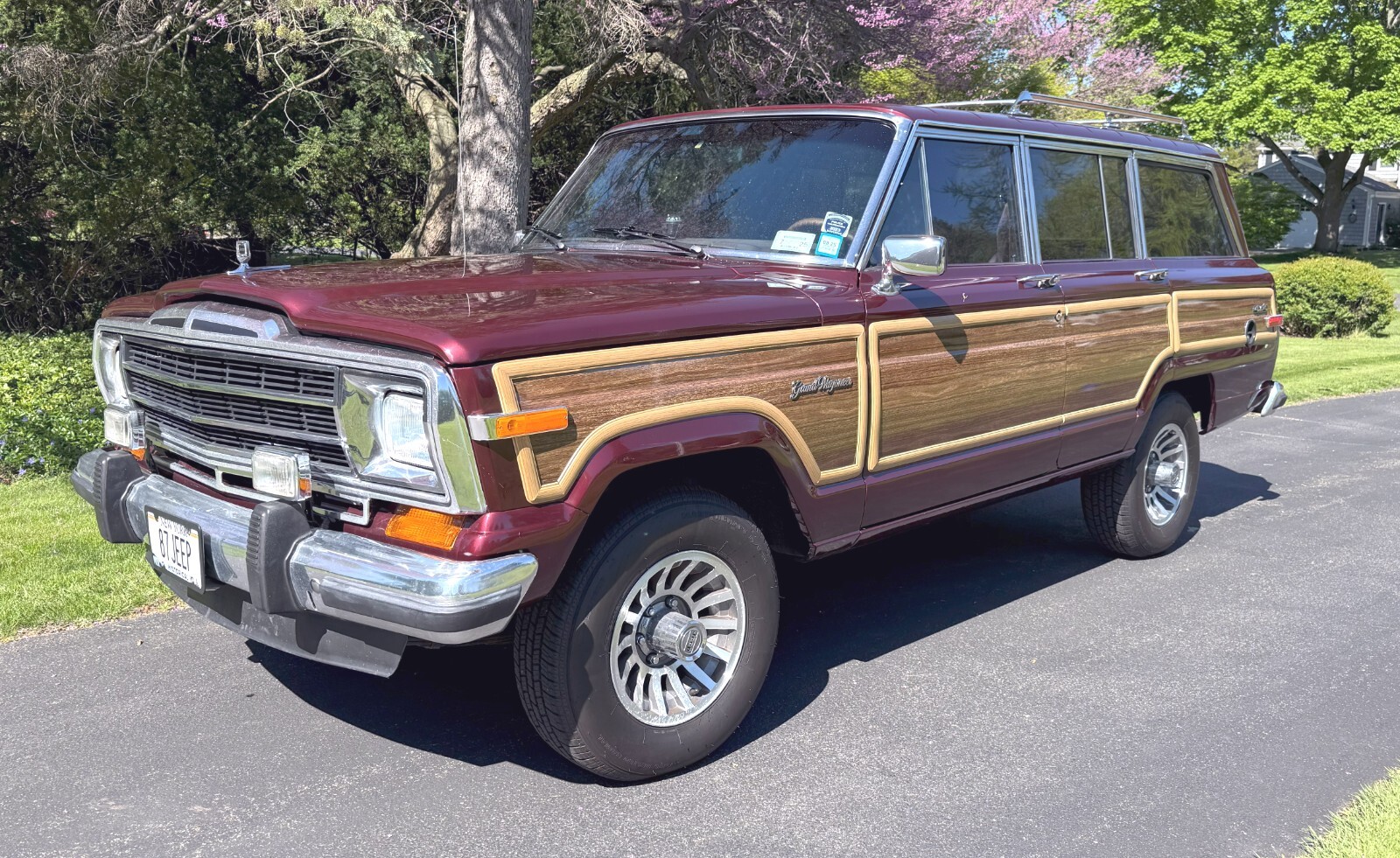 Jeep-Grand-Wagoneer-1987-SUV-7