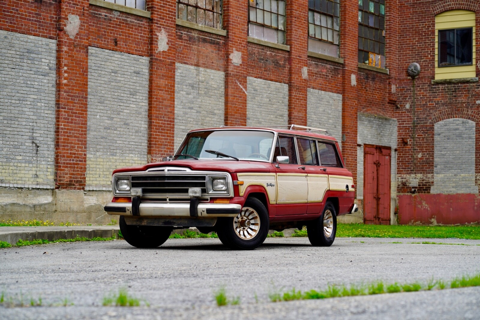 Jeep-Grand-Wagoneer-1987-Wagon-10