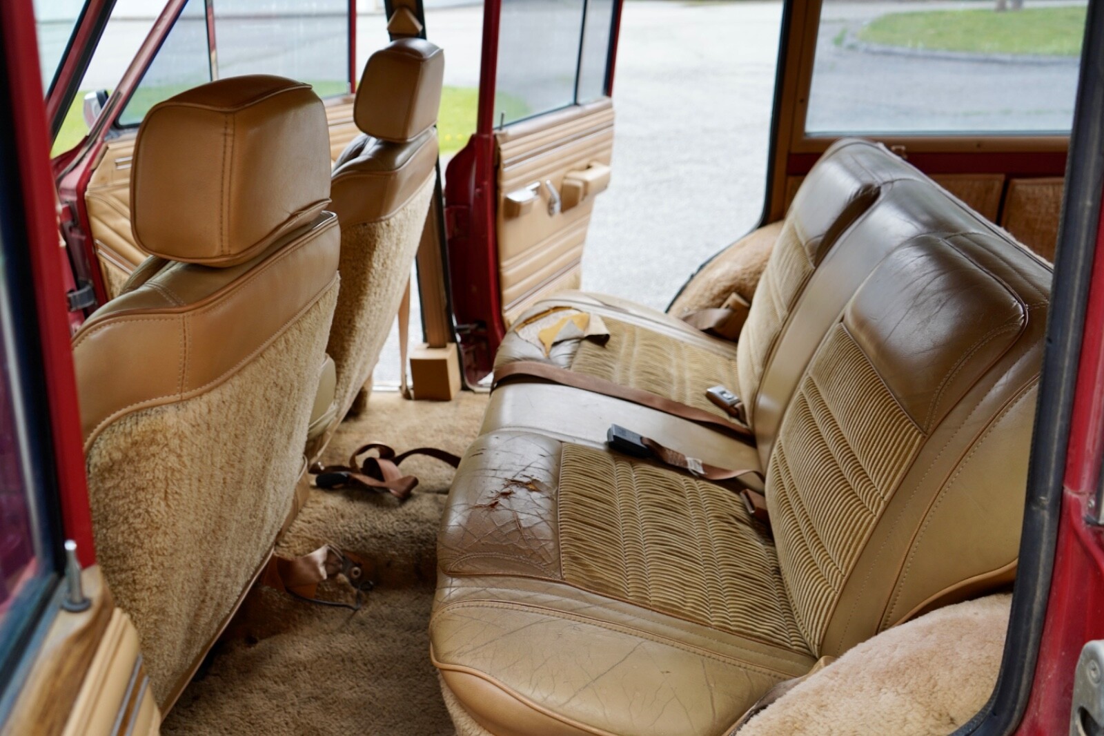 Jeep-Grand-Wagoneer-1987-Wagon-12