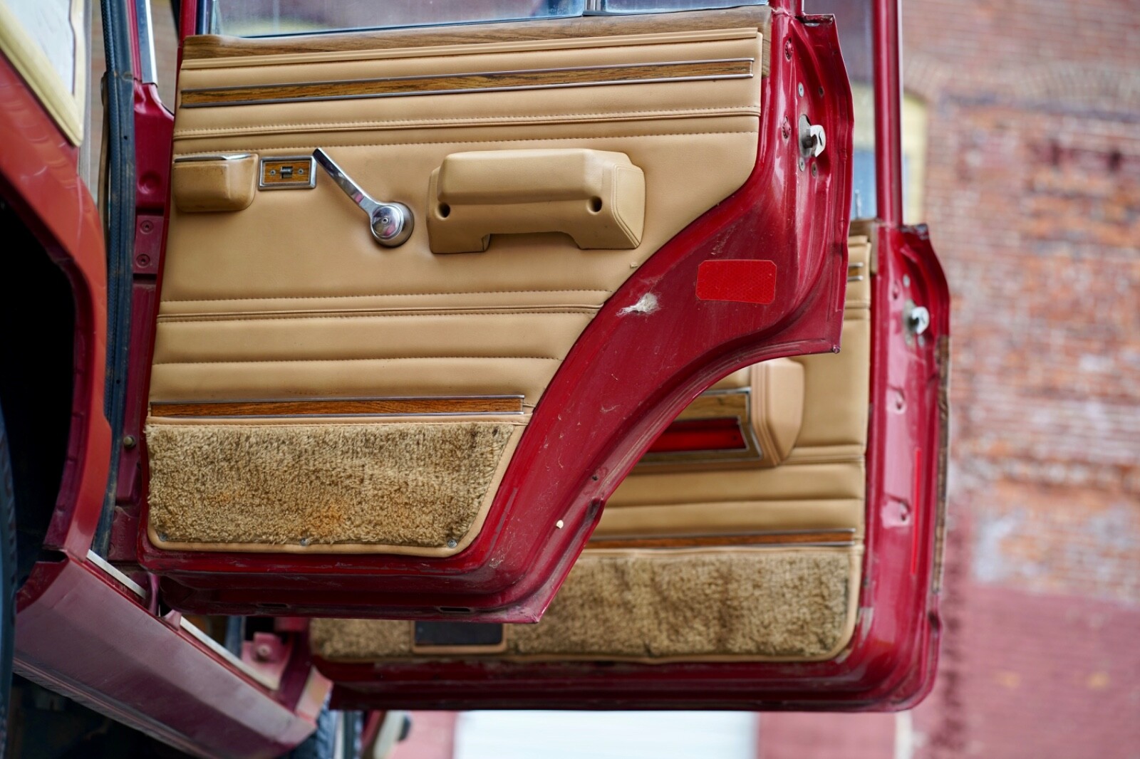 Jeep-Grand-Wagoneer-1987-Wagon-13