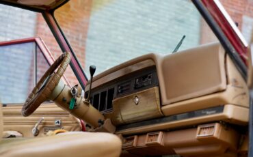 Jeep-Grand-Wagoneer-1987-Wagon-9