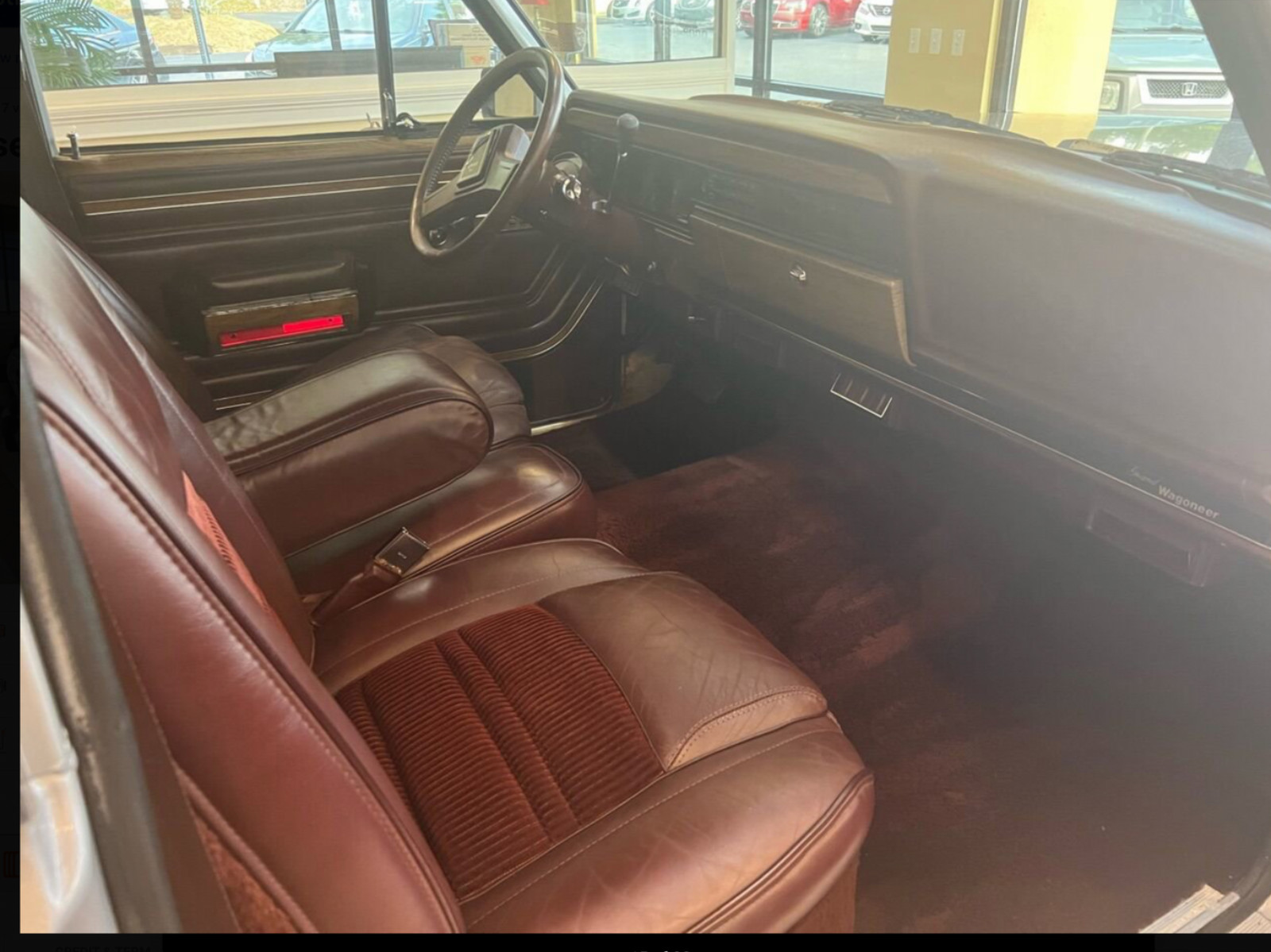 Jeep-Grand-Wagoneer-1990-7