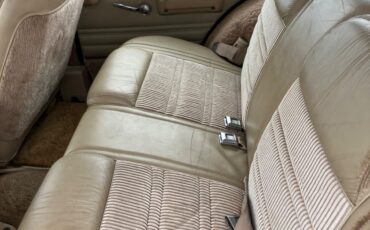 Jeep-Grand-Wagoneer-1991-Wagon-13