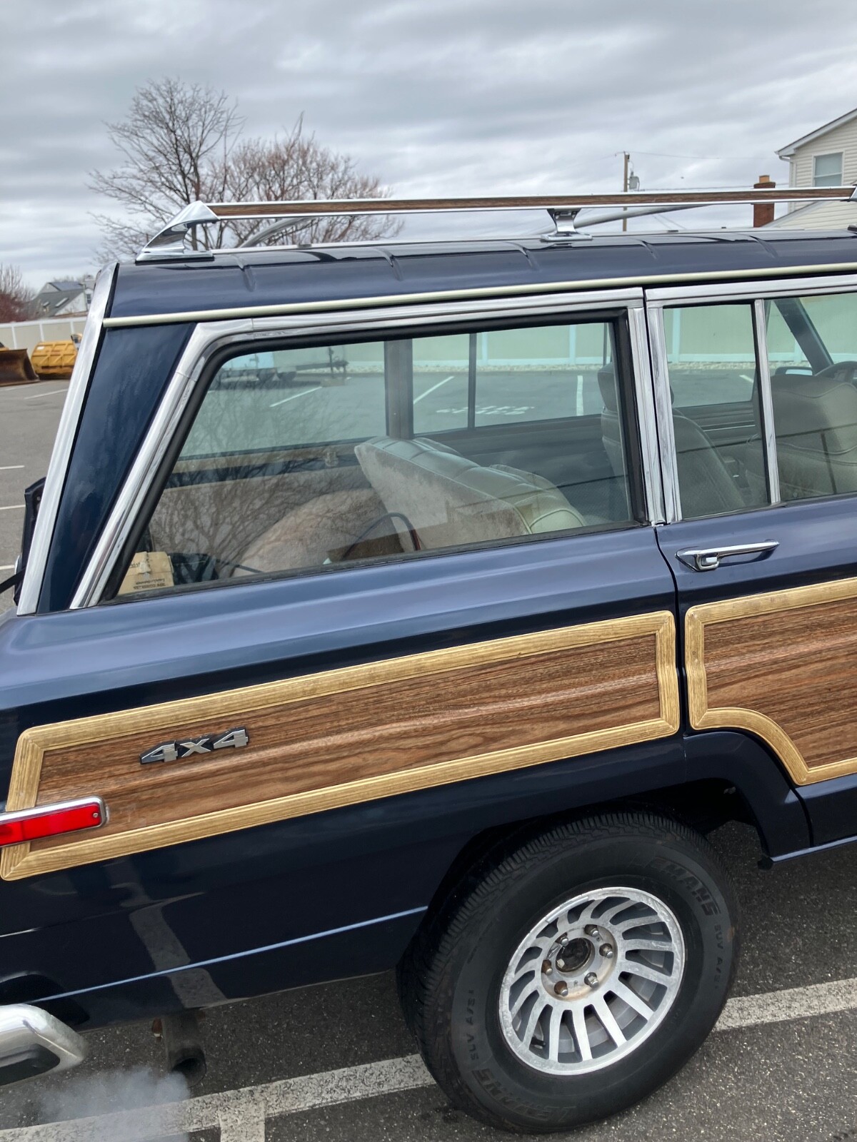 Jeep-Grand-Wagoneer-1991-Wagon-7