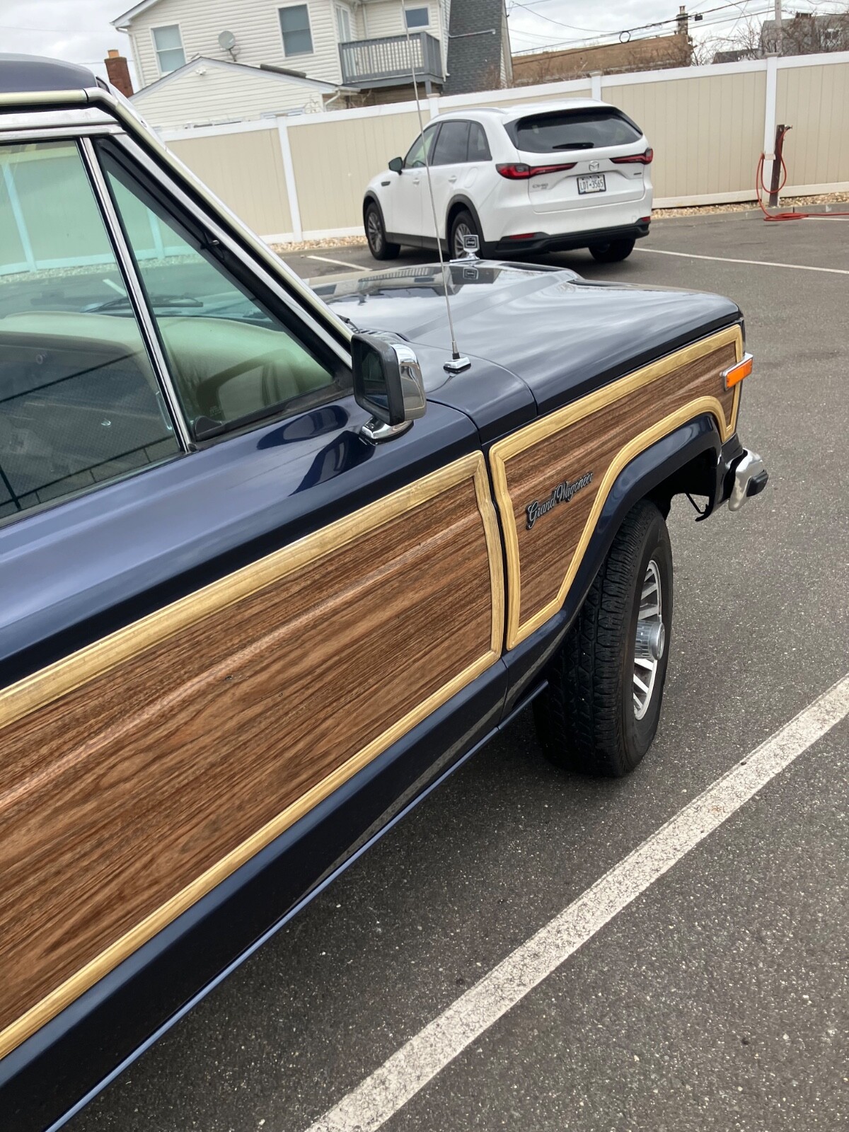 Jeep-Grand-Wagoneer-1991-Wagon-8