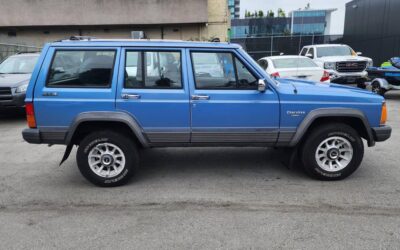 Jeep Grand cherokee laredo  1989 blue
