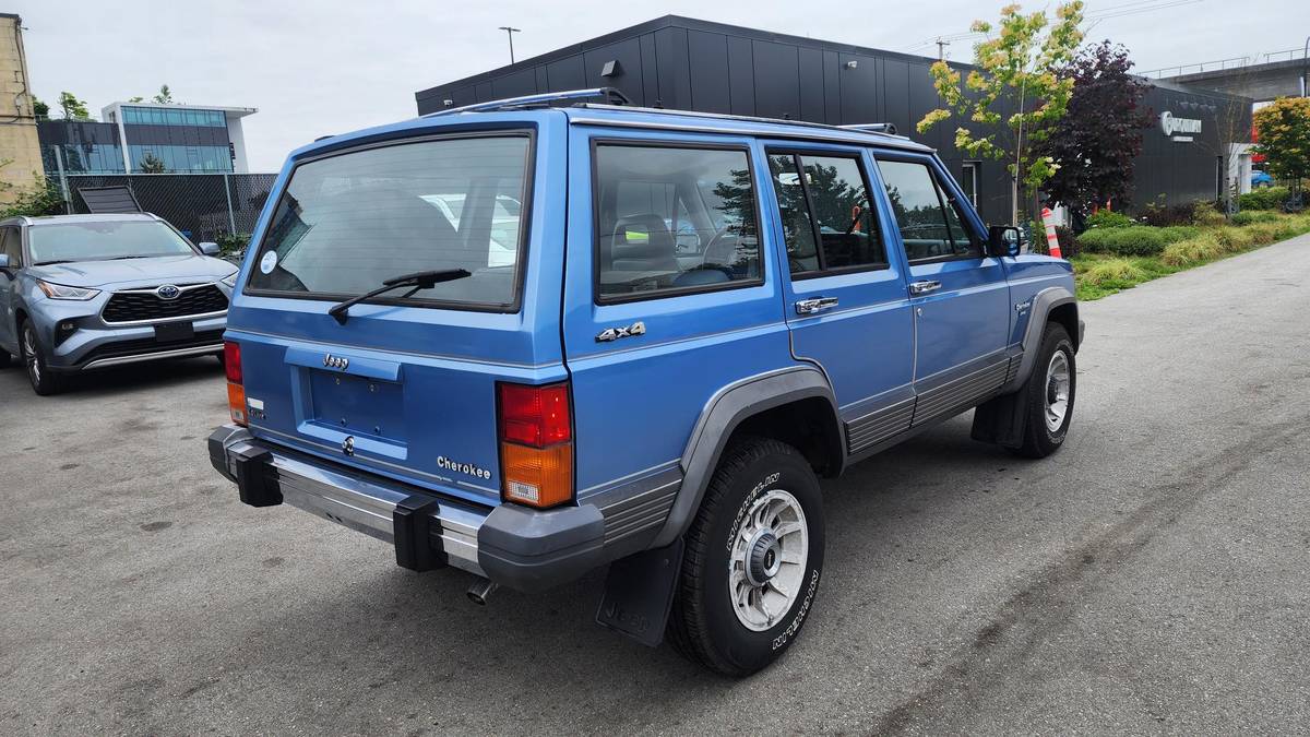 Jeep-Grand-cherokee-laredo-1989-blue-9