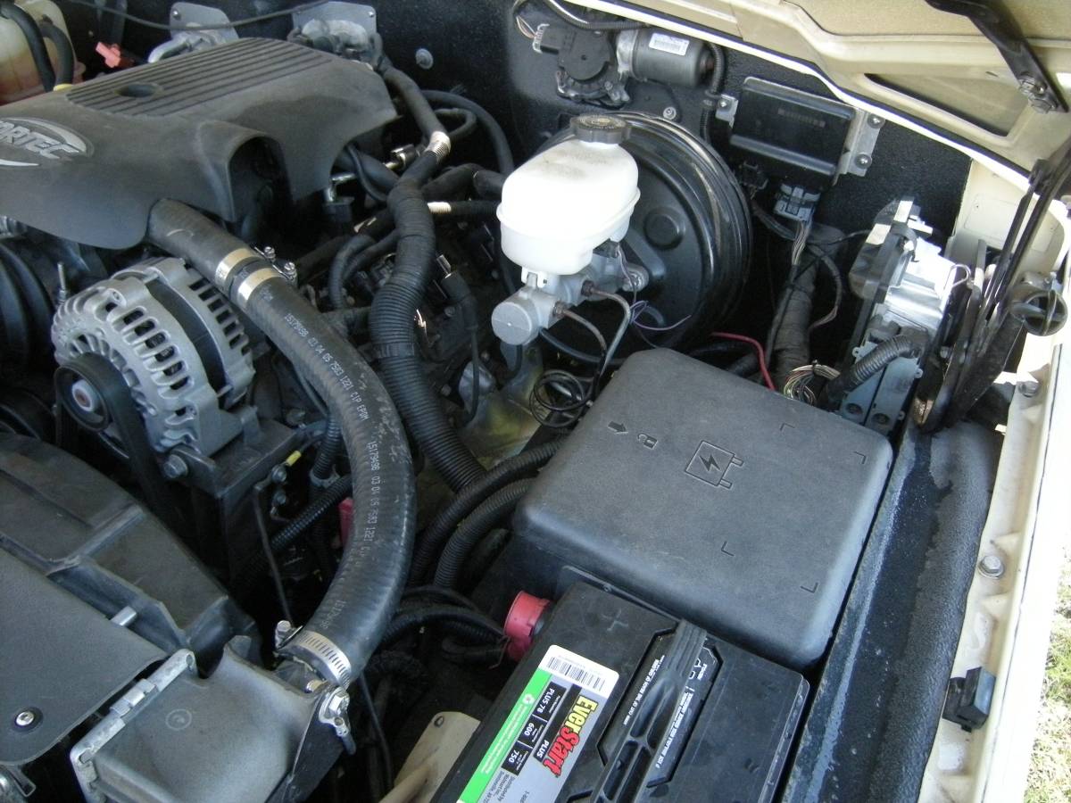 Jeep-Grand-wagoneer-1985-19