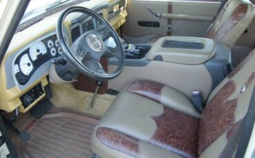 Jeep-Grand-wagoneer-1985-8