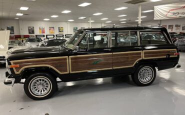 Jeep-Grand-wagoneer-base-1990-black