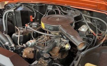 Jeep-J10-1976-custom-9