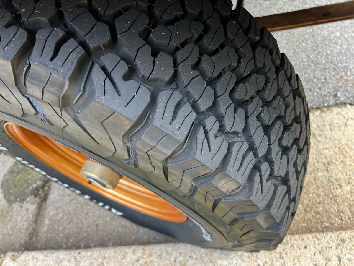 Jeep-J10-1978-brown-17