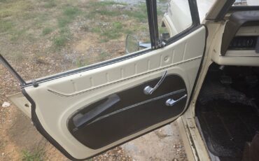 Jeep-Jeepster-1967-Convertible-11