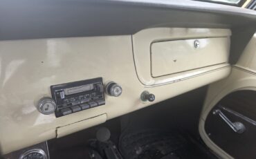 Jeep-Jeepster-1967-Convertible-18