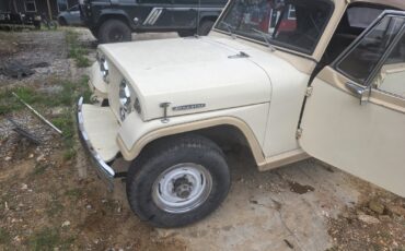 Jeep-Jeepster-1967-Convertible-2