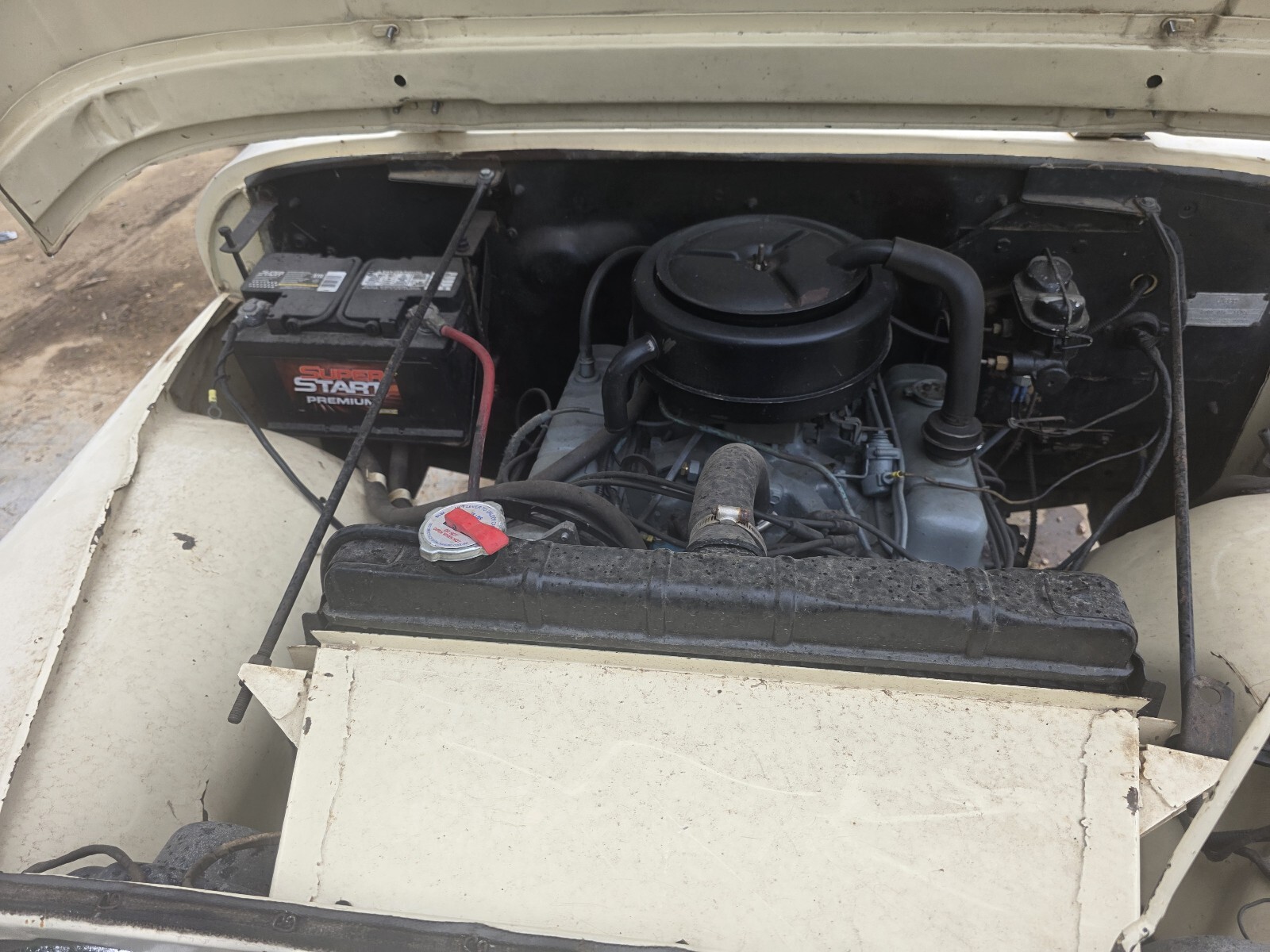 Jeep-Jeepster-1967-Convertible-20