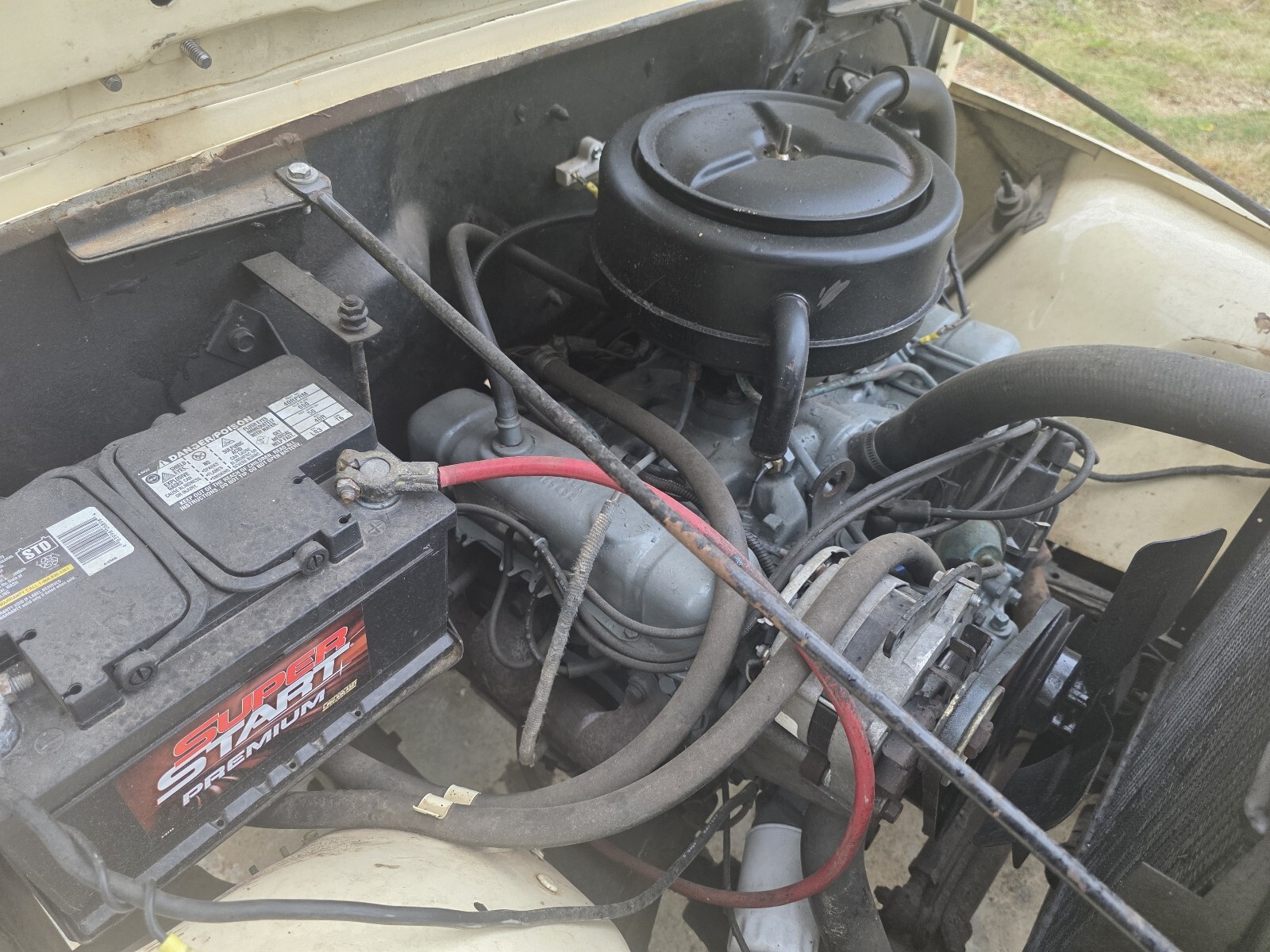 Jeep-Jeepster-1967-Convertible-22