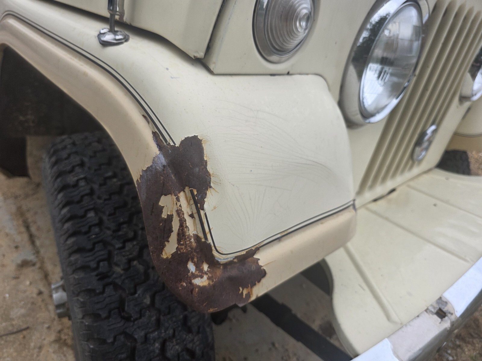 Jeep-Jeepster-1967-Convertible-4