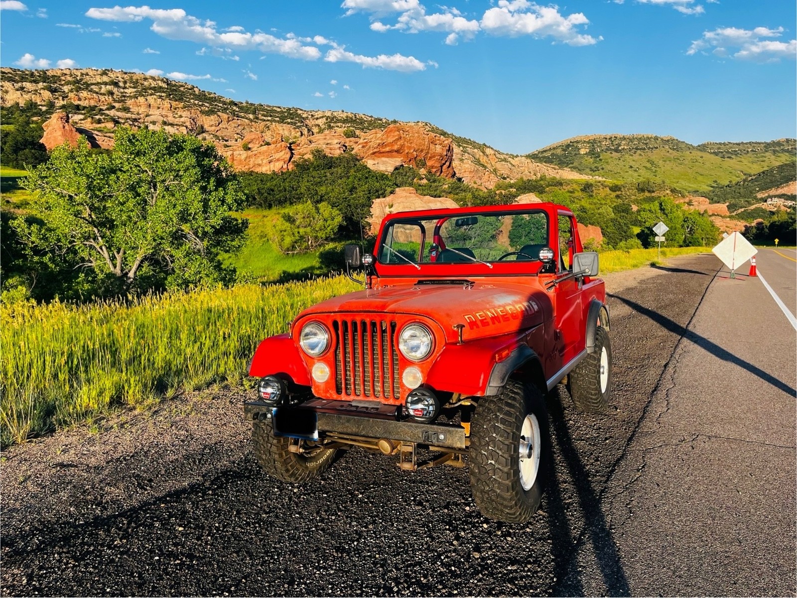 Jeep-Renegade-1984-SUV-1