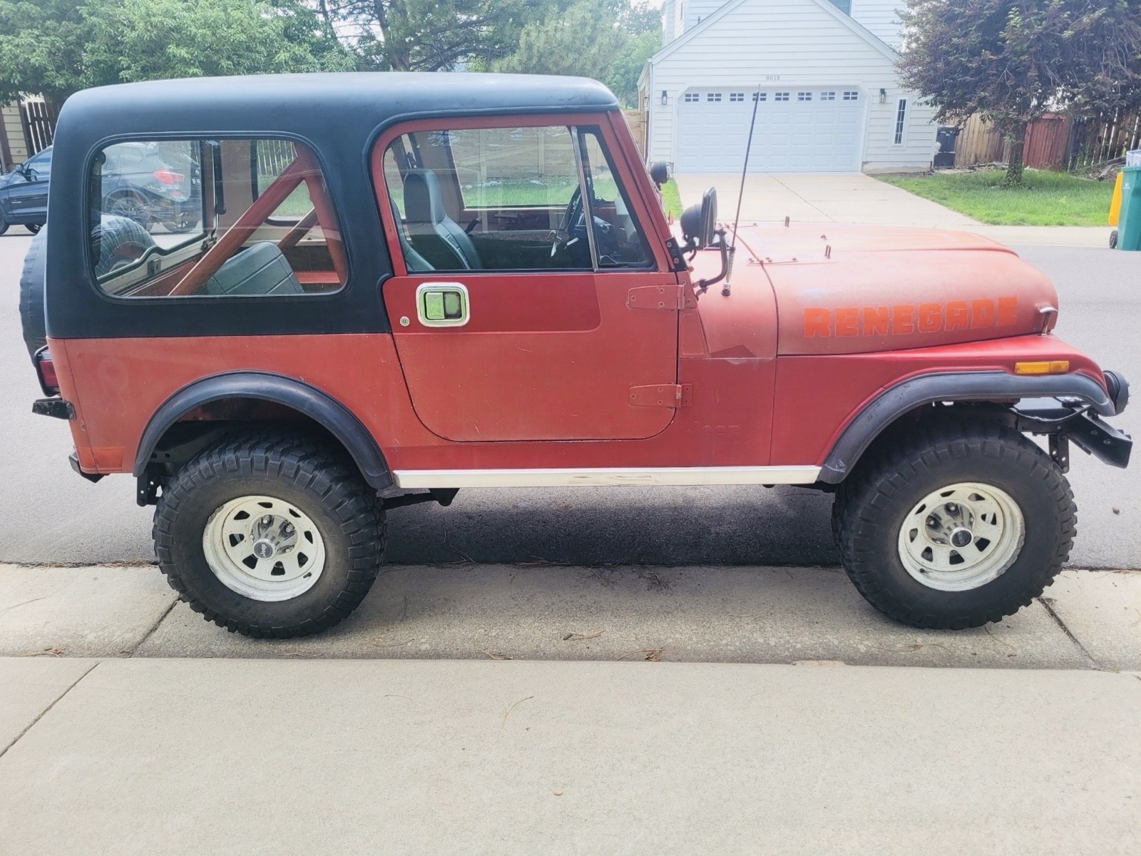 Jeep-Renegade-1984-SUV-3