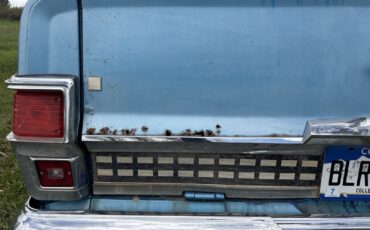 Jeep-Wagoneer-1971-Wagon-13