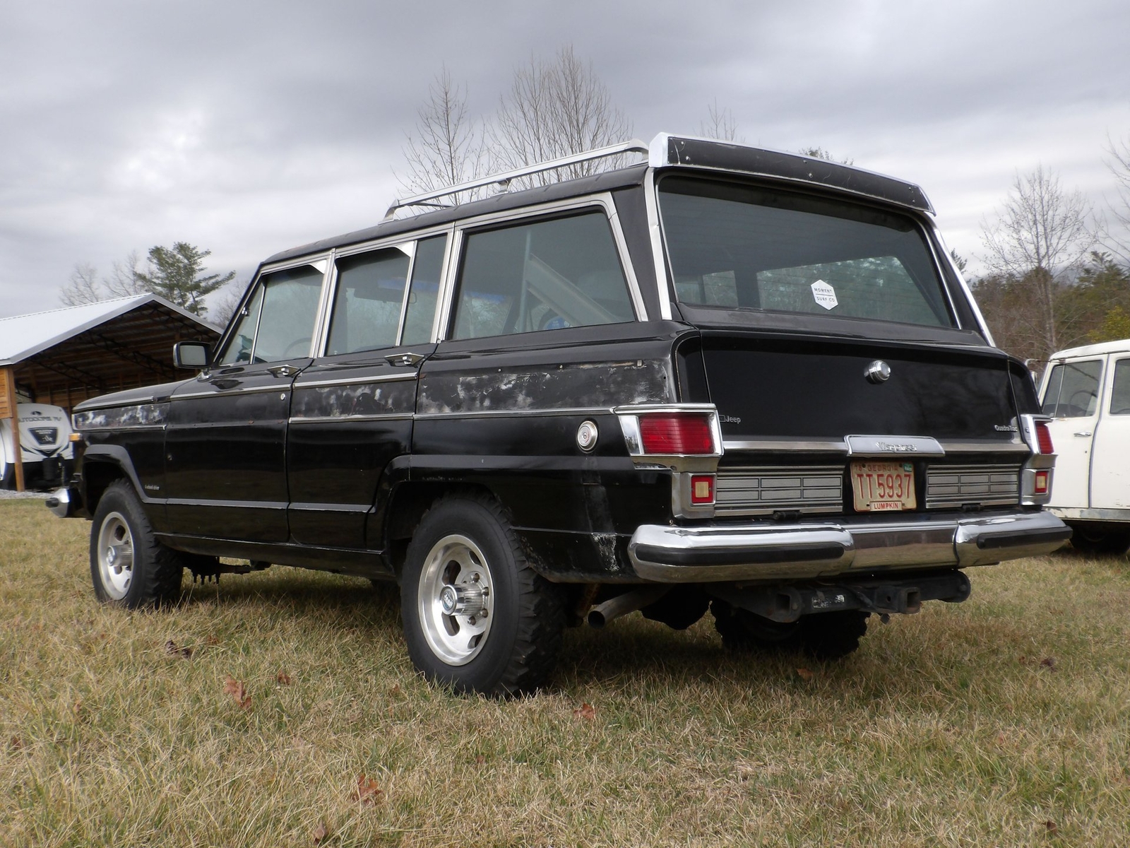 Jeep-Wagoneer-1977-SUV-12