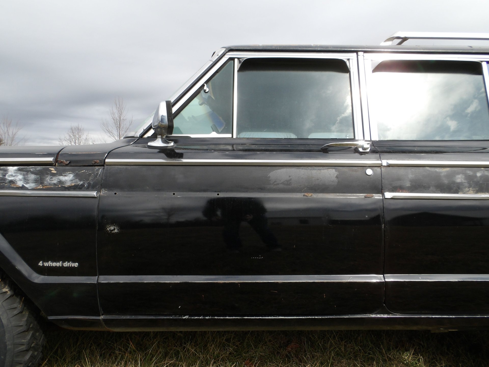 Jeep-Wagoneer-1977-SUV-23