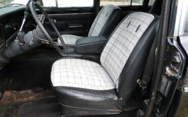 Jeep-Wagoneer-1977-SUV-5