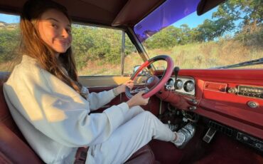 Jeep-Wagoneer-1978-SUV-8