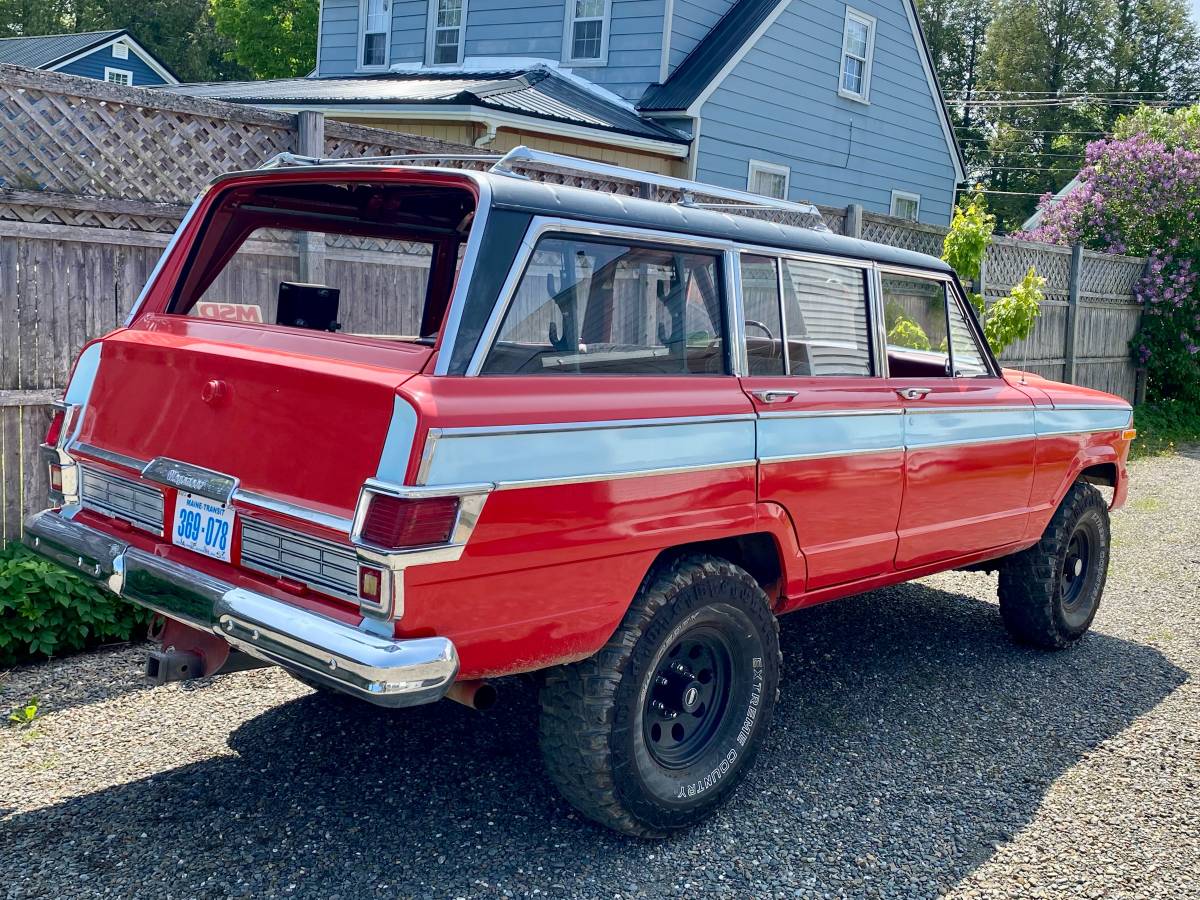 Jeep-Wagoneer-1978-red-6