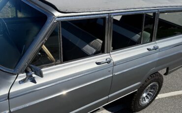 Jeep-Wagoneer-1979-SUV-11