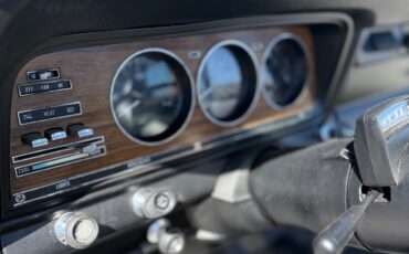 Jeep-Wagoneer-1979-SUV-26