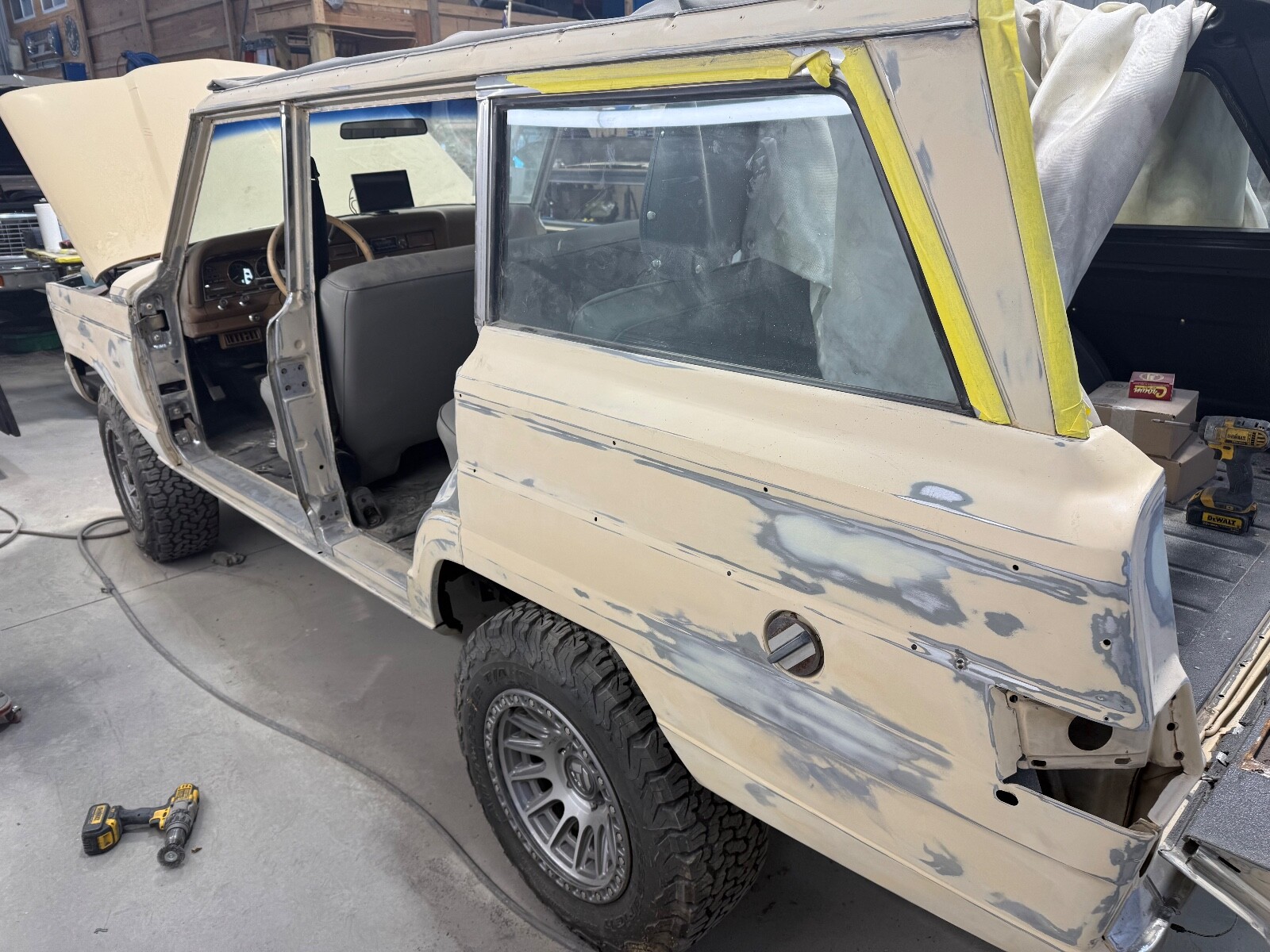 Jeep-Wagoneer-1979-SUV-31