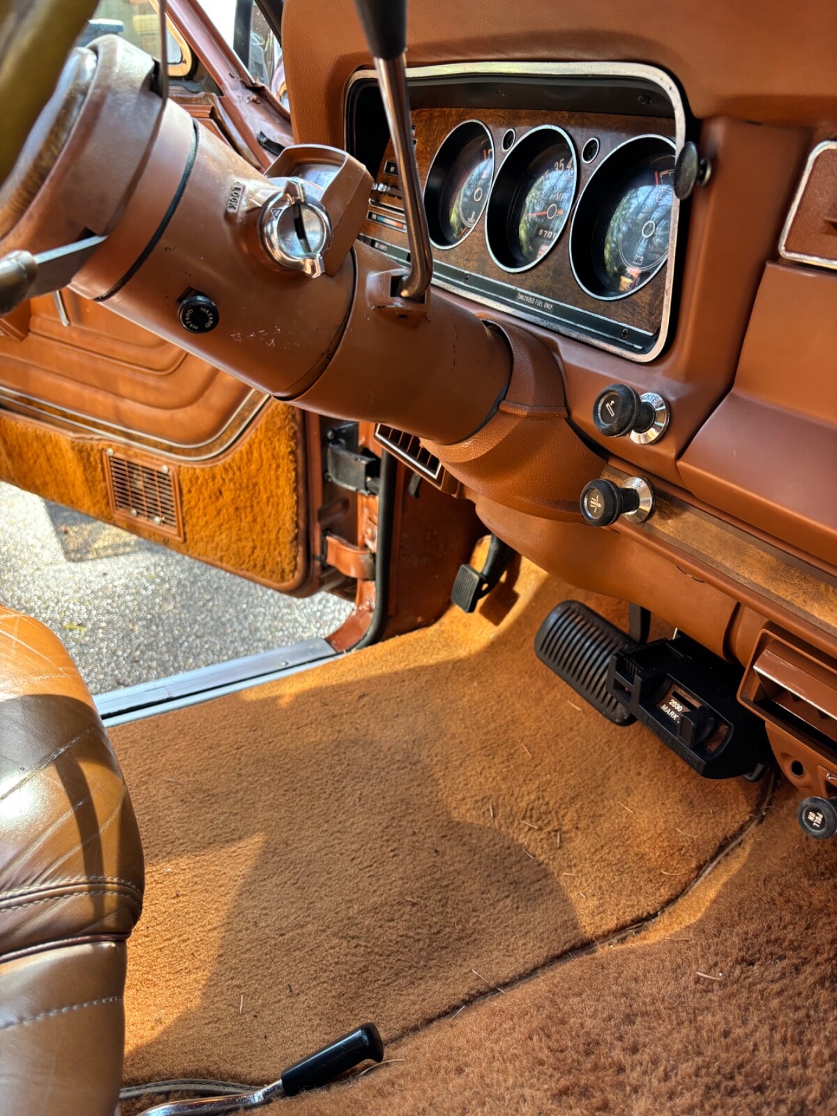 Jeep-Wagoneer-1981-SUV-14