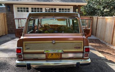 Jeep-Wagoneer-1981-SUV-6
