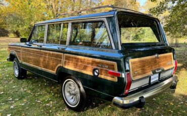Jeep-Wagoneer-1984-SUV-12