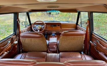 Jeep-Wagoneer-1984-SUV-20