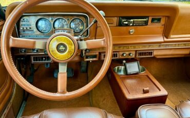 Jeep-Wagoneer-1984-SUV-22