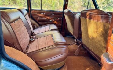 Jeep-Wagoneer-1984-SUV-25